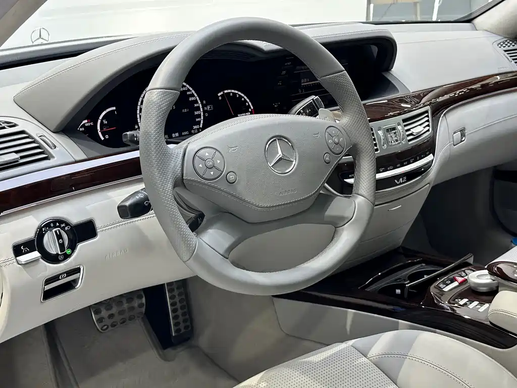 Mercedes-Benz S-Class AMG 2012 — фото 8