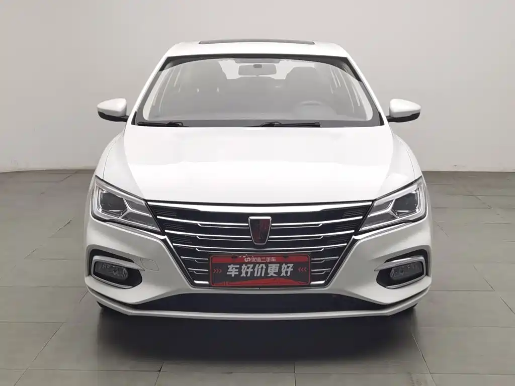 Roewe i5 2019