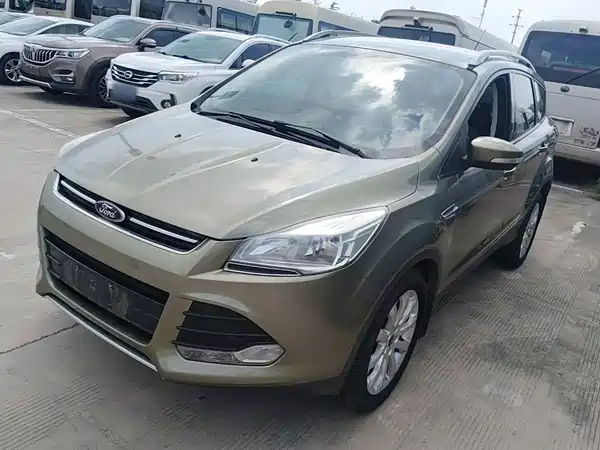 Ford Kuga 2015