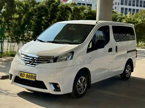 Nissan NV200 2018