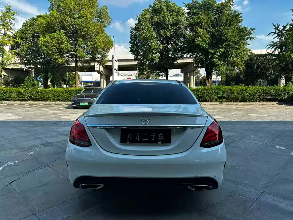 Mercedes-Benz C-Class 2018
