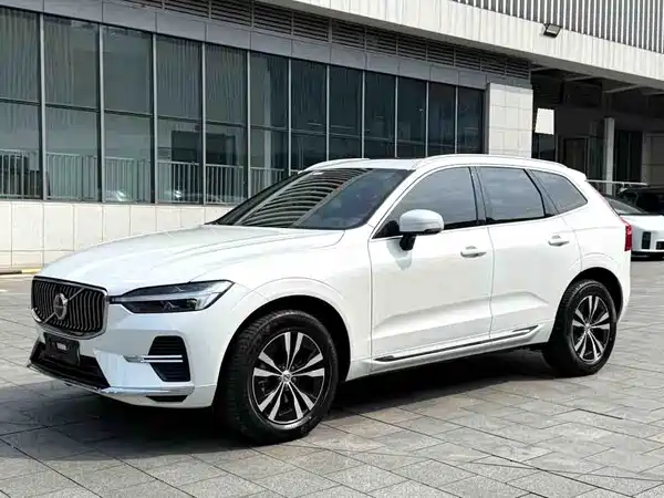 Volvo XC60 2023
