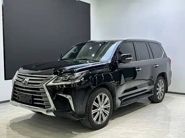 Lexus LX 2016