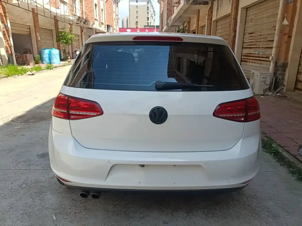 Volkswagen Golf 2014