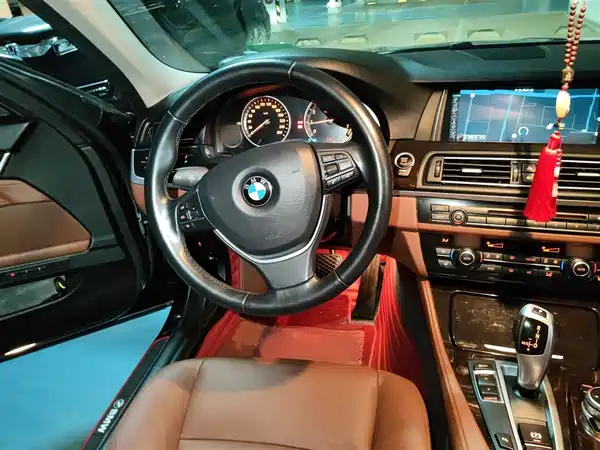 BMW 5 Series 2014