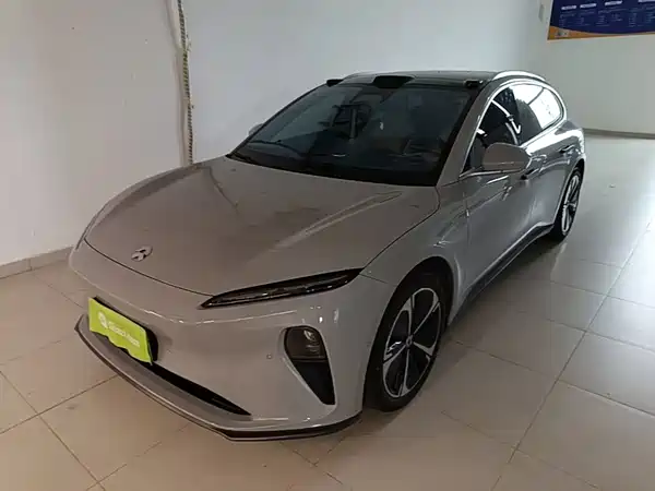 NIO ET5T 2024