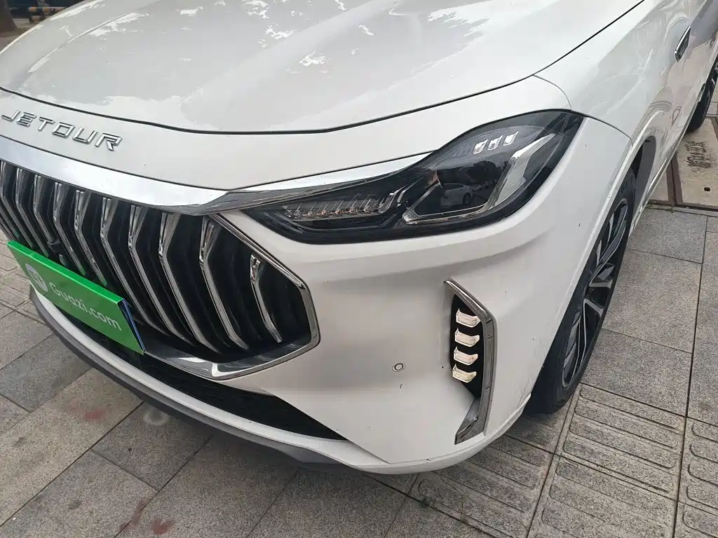 Jetour Jietu X70 PLUS 2023 — фото 18