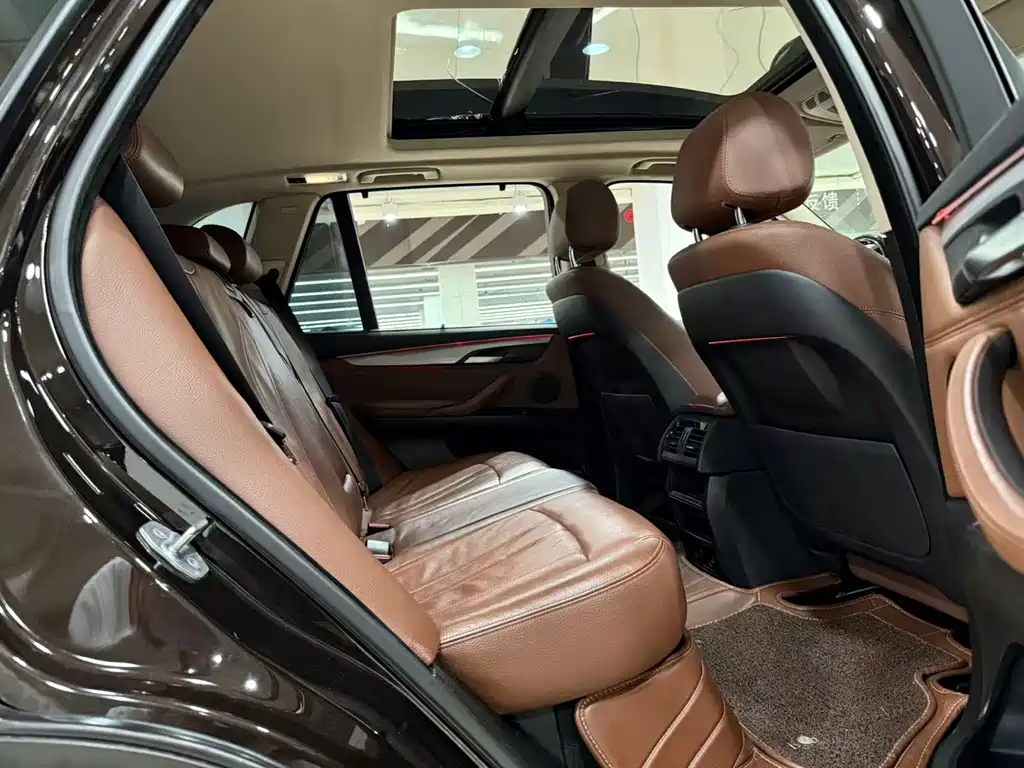 BMW X5 2017 — фото 15
