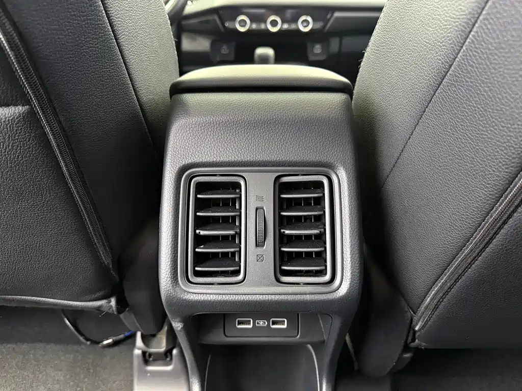 Honda Vezel 2023 — фото 15