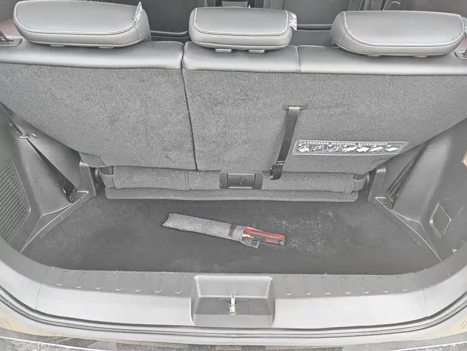 GAC Trumpchi M6 2023 — фото 4