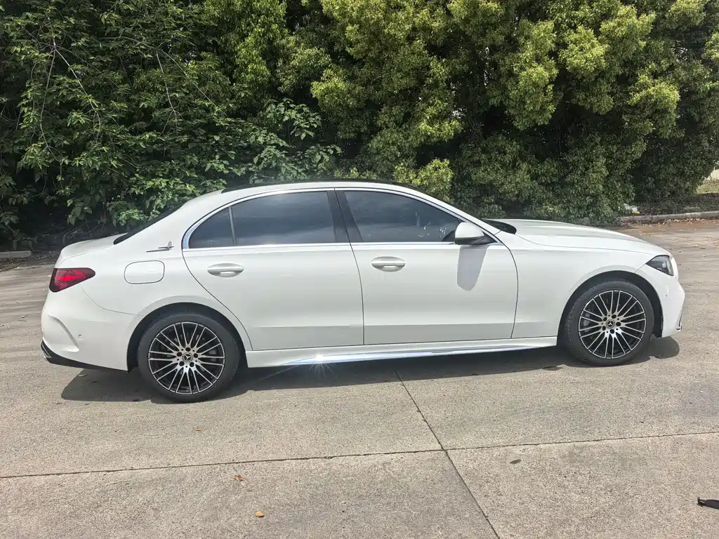 Mercedes-Benz C-Class 2022 — фото 2