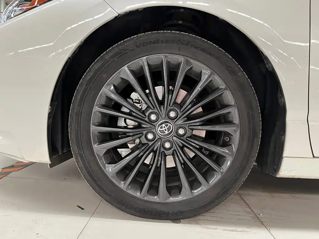 Toyota Avalon 2021 — фото 14
