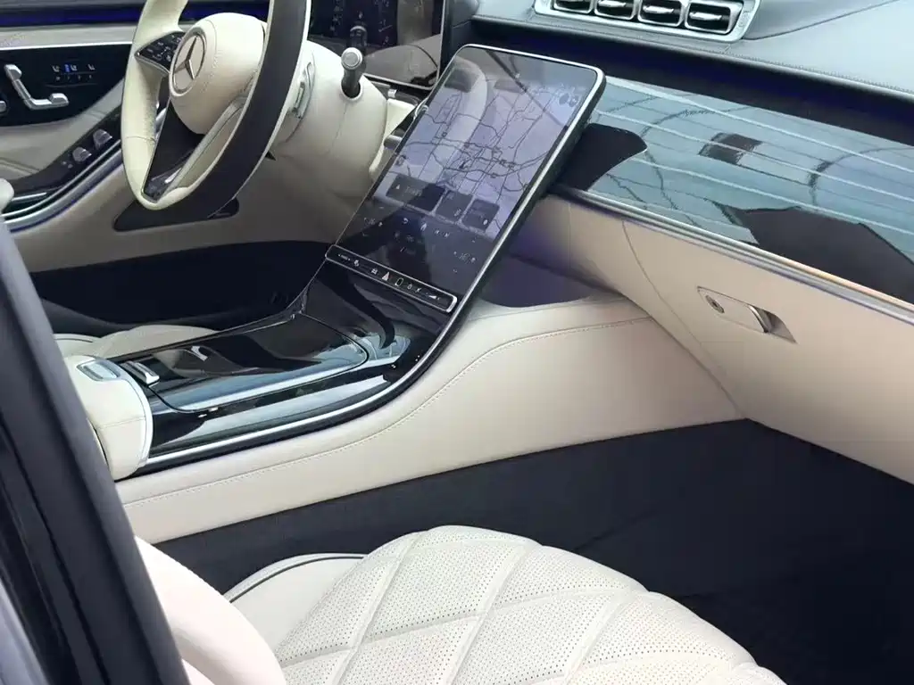 Mercedes-Benz Maybach S-Class 2024 — фото 10