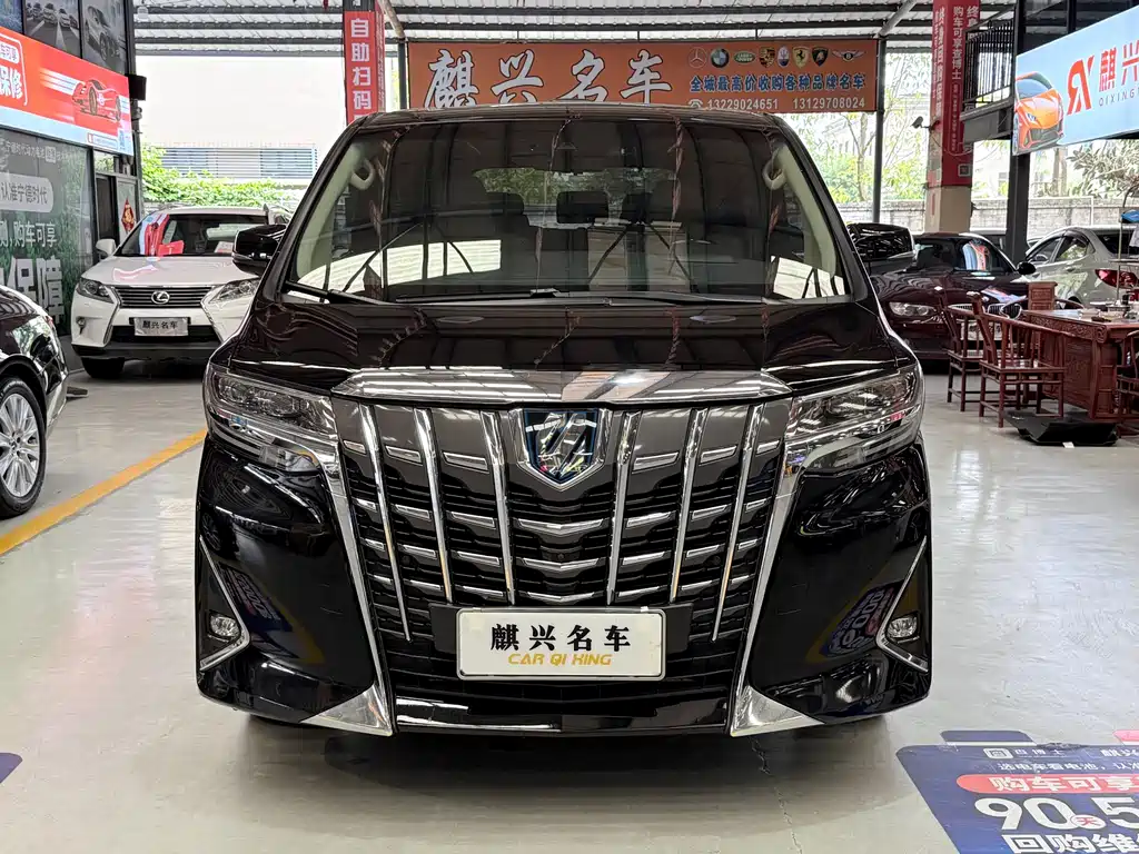 Toyota Alphard 2021 — фото 2