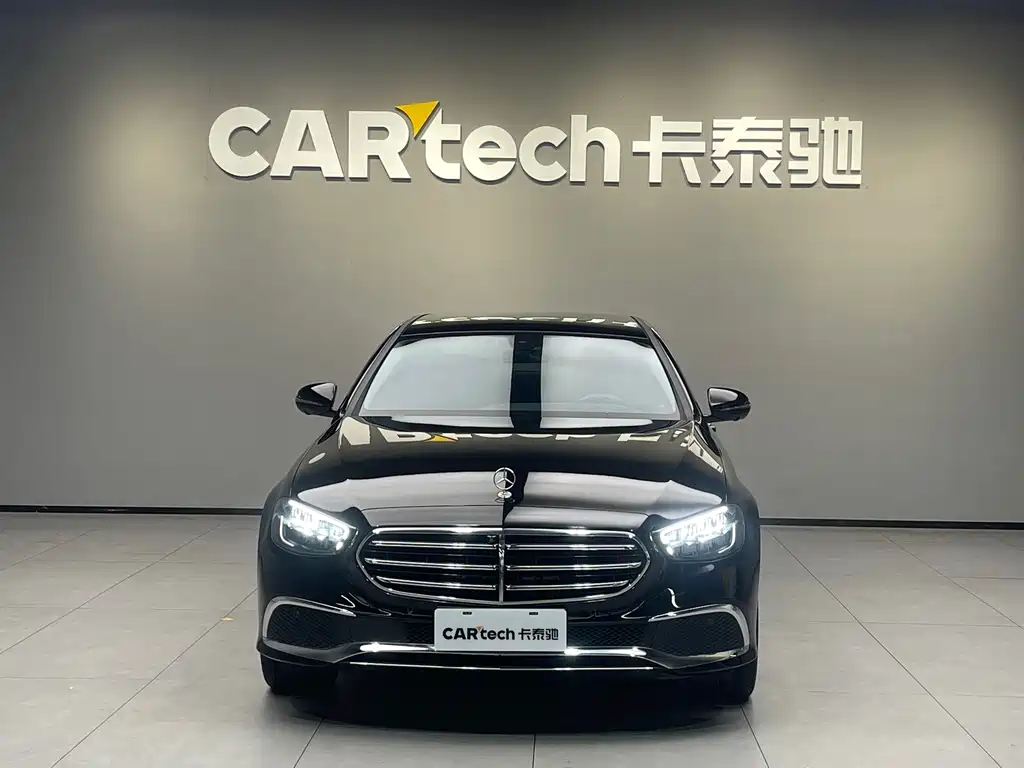 Mercedes-Benz E-Class 2022