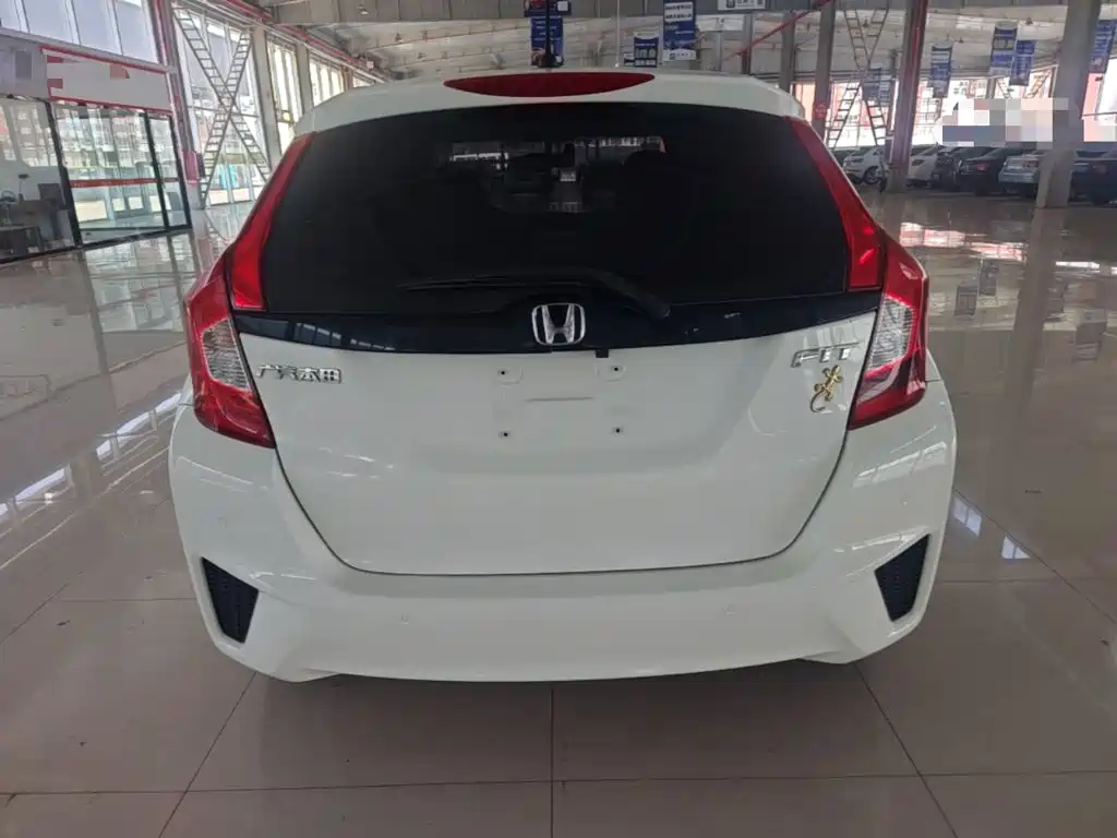 Honda Fit 2016 — фото 6