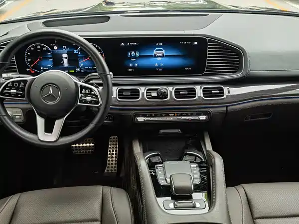 Mercedes-Benz GLS 2022