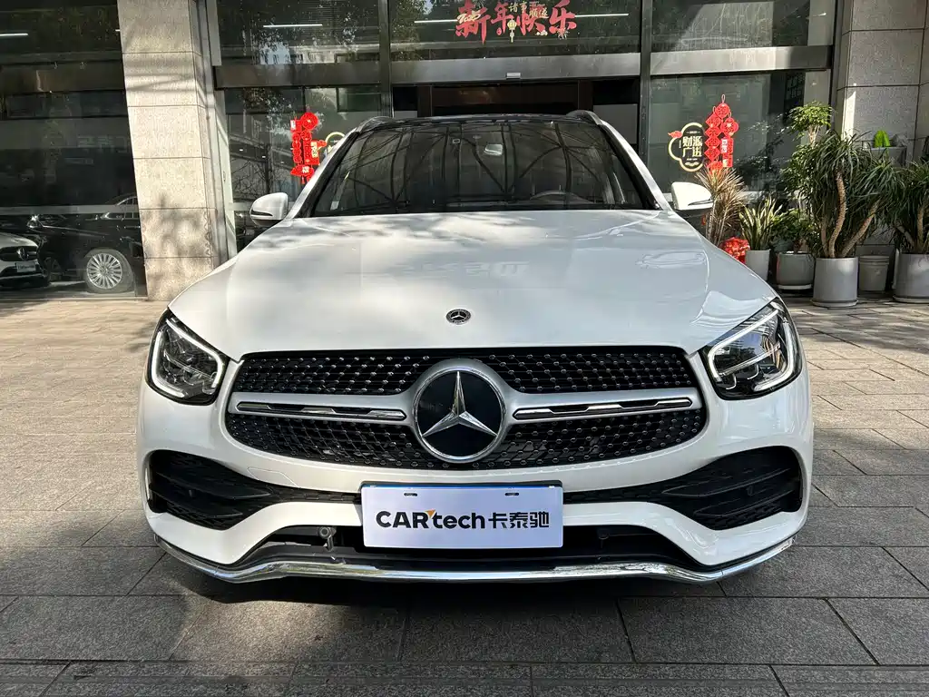 Mercedes-Benz GLC 2021 — фото 1