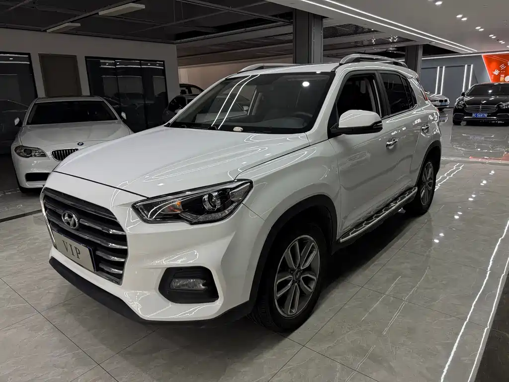 Hyundai ix35 2018 — фото 1