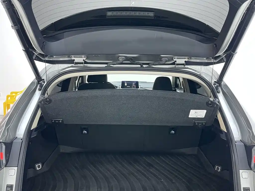Lexus NX 2020 — фото 10