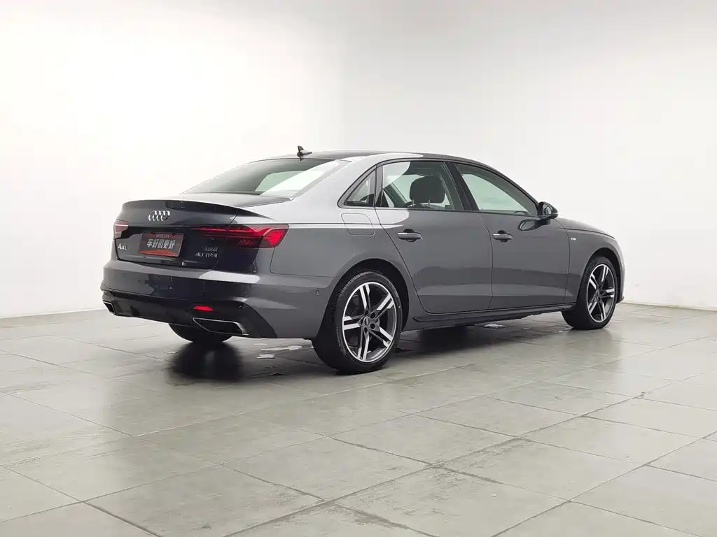 Audi A4L 2022