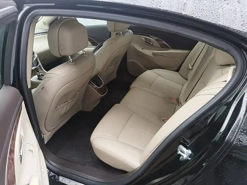 Buick LaCrosse 2014 — фото 17