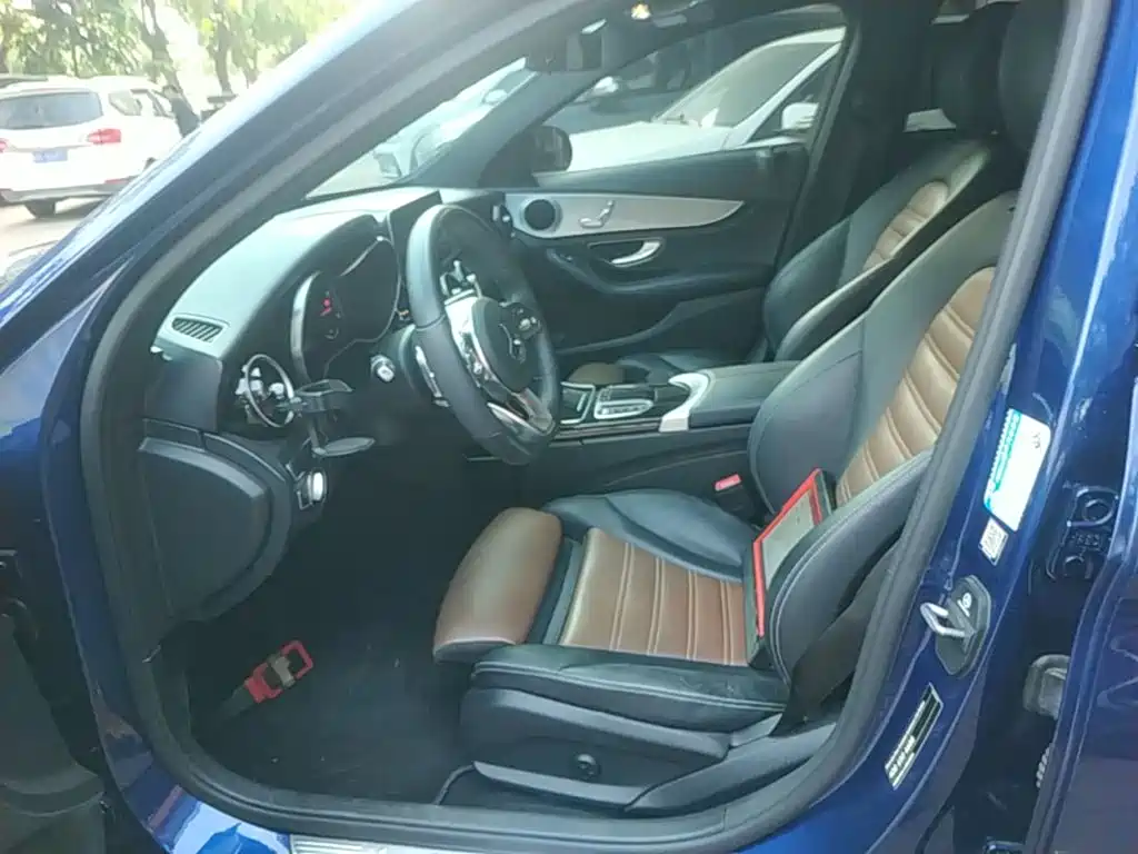 Mercedes-Benz C-Class 2019