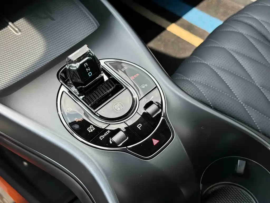 BYD Seal 2023 — фото 12