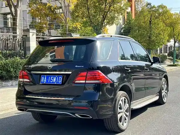 Mercedes-Benz GLE 2018