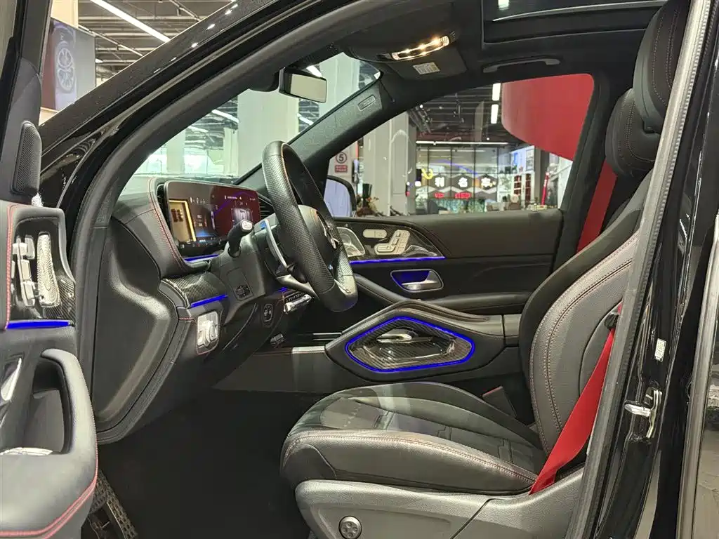 Mercedes-Benz GLE AMG 2024 — фото 13
