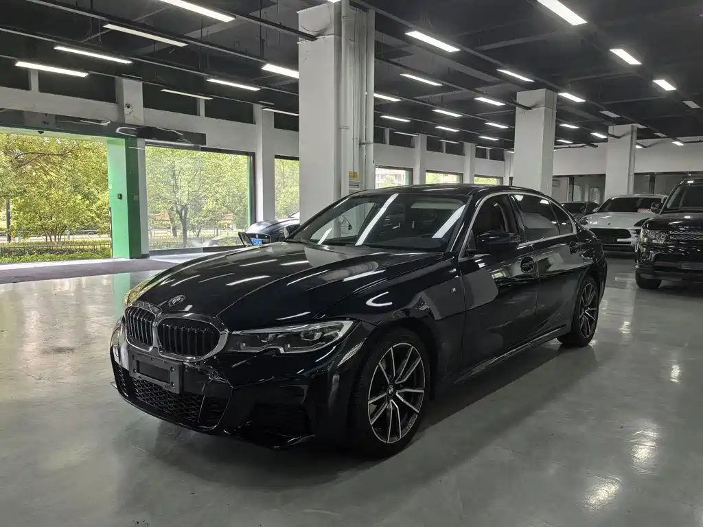 BMW 3 Series 2022