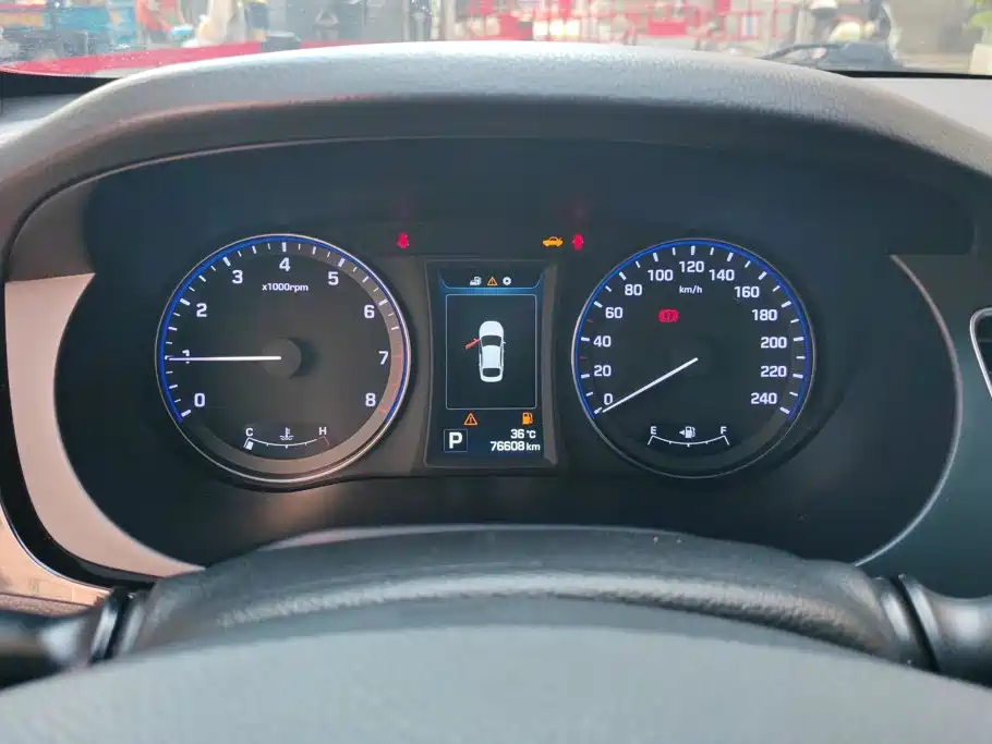 Hyundai Mistra 2015 — фото 14