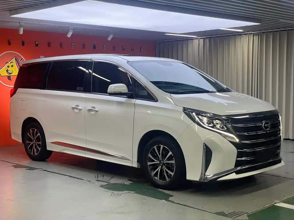 GAC Motor Trumpchi M8 2021 — фото 3