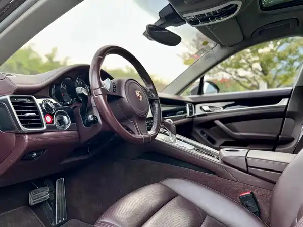 Porsche Panamera 2015