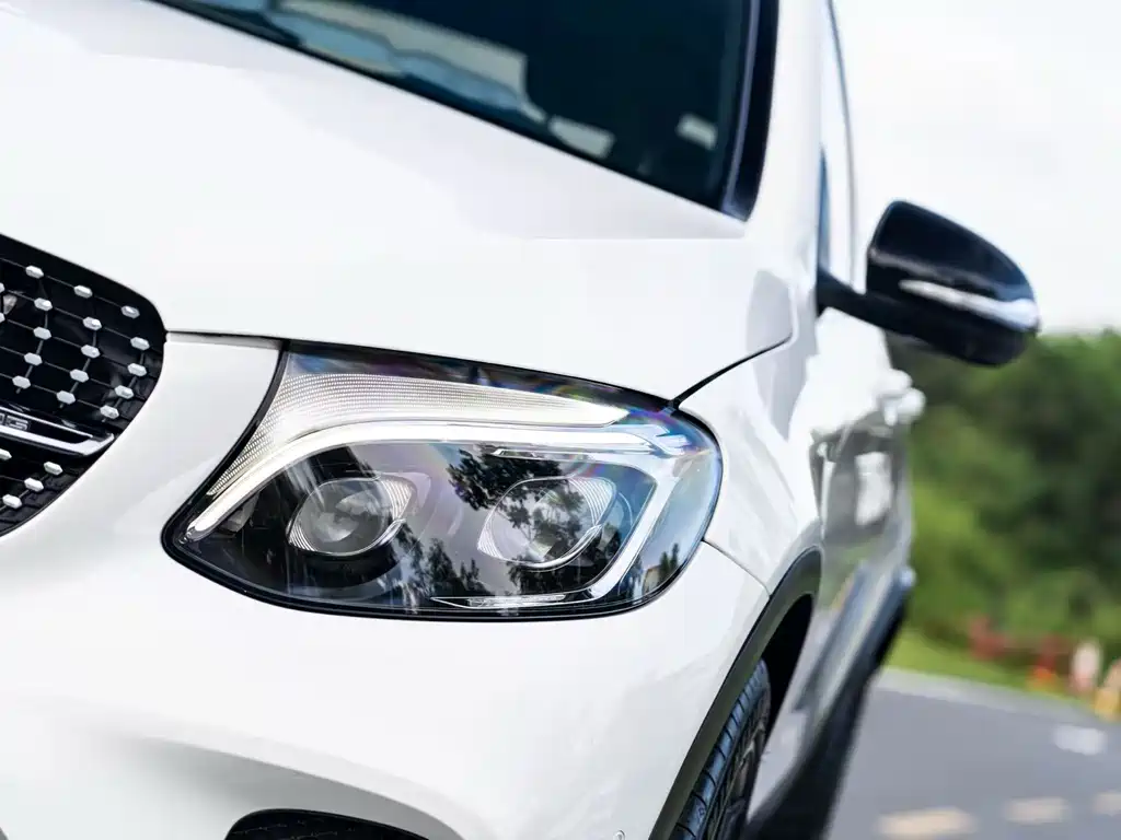 Mercedes-Benz GLC AMG 2020 — фото 10