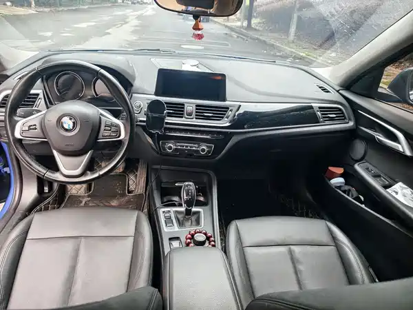 BMW 1 Series 2020