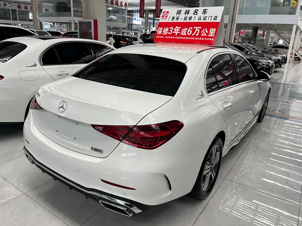 Mercedes-Benz C-Class 2022