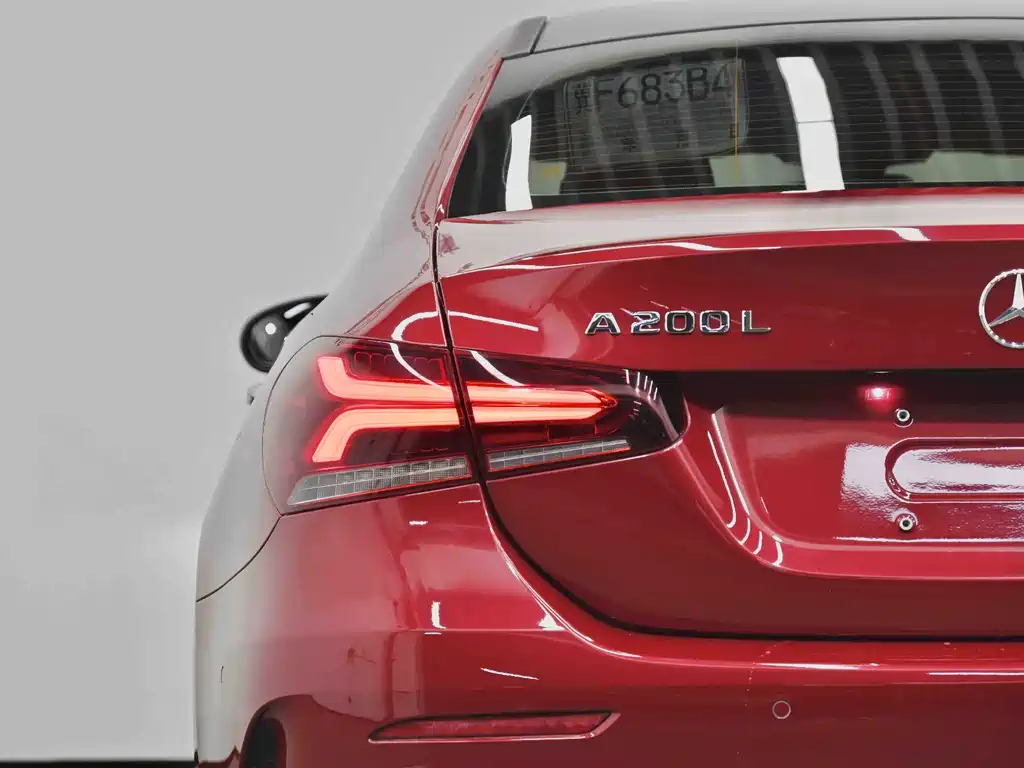 Mercedes-Benz A-Class 2022 — фото 14