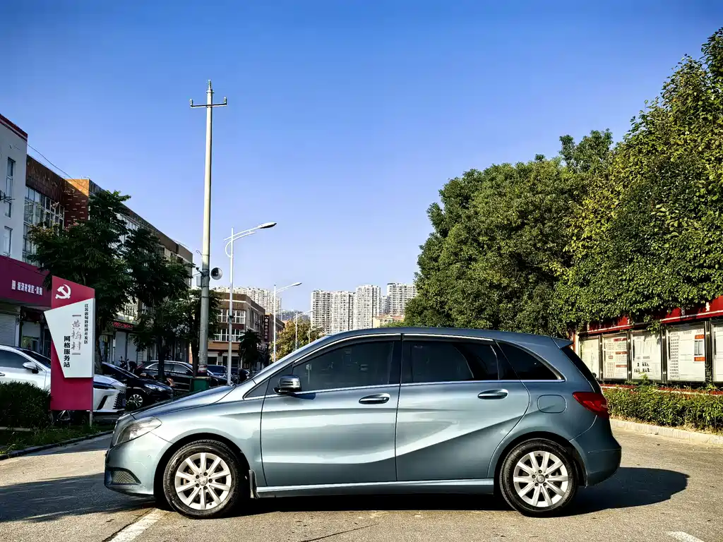 Mercedes-Benz B-Class 2013 — фото 3
