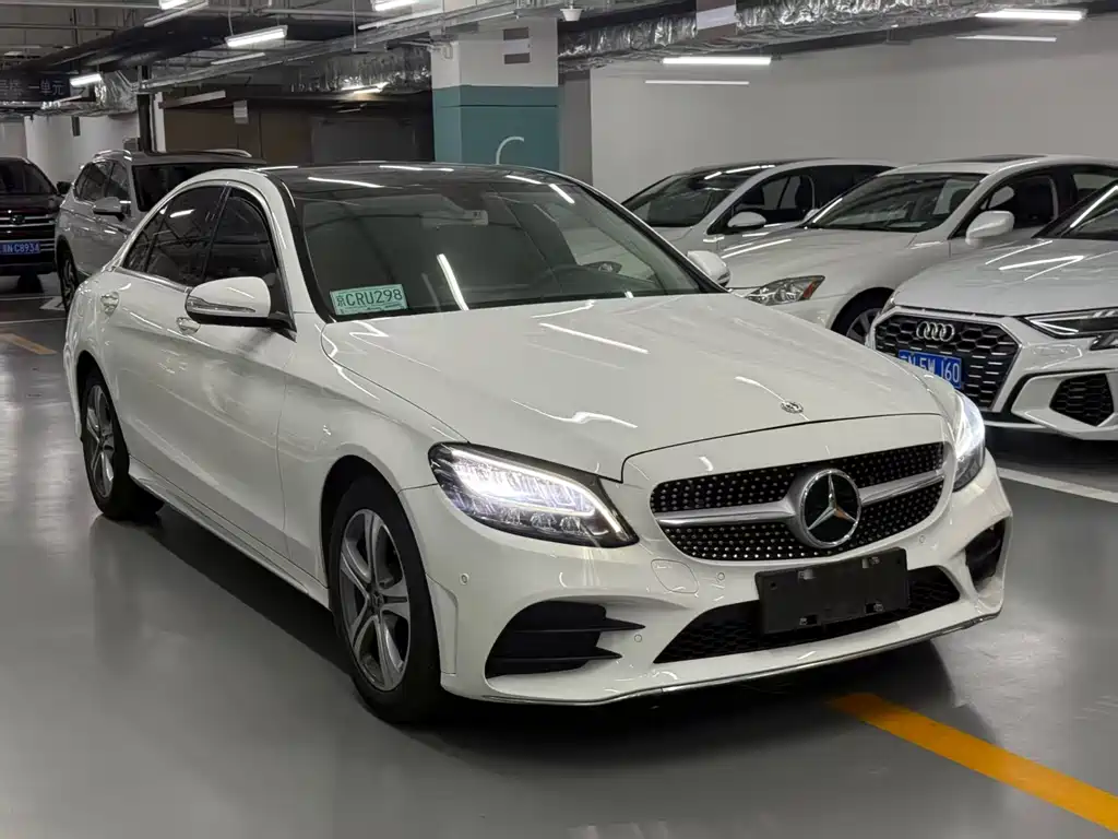 Mercedes-Benz C-Class 2019 — фото 3