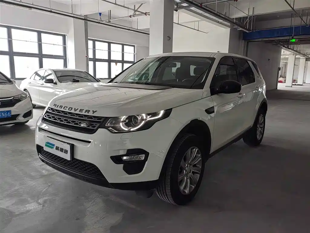 Land Rover Discovery Sport 2019 — фото 1
