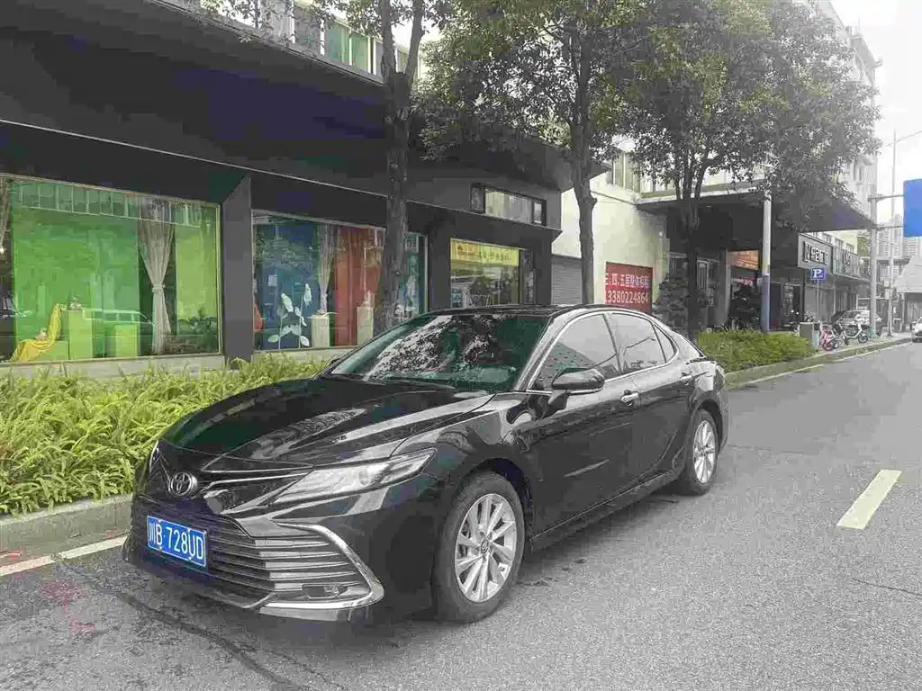 Toyota Camry 2023