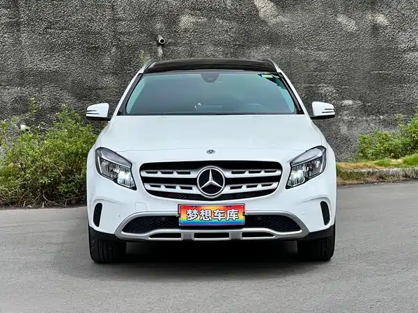 Mercedes-Benz GLA 2019
