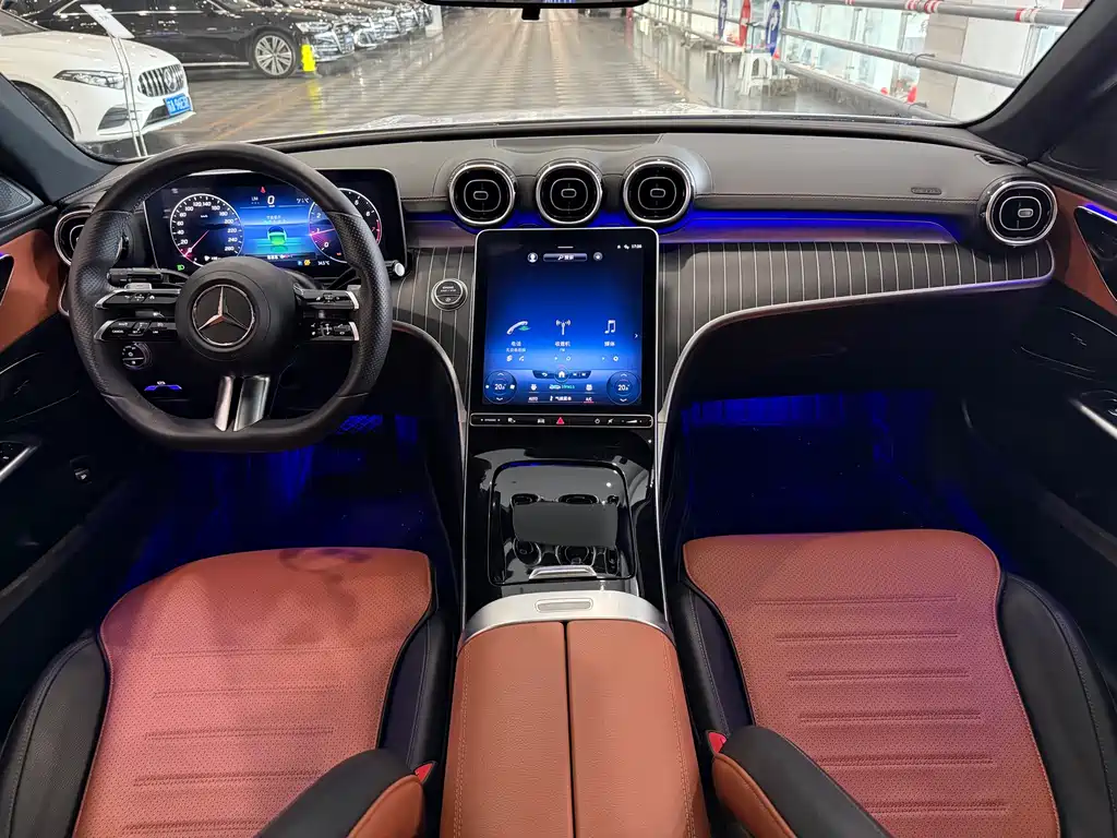 Mercedes-Benz C-Class 2022 — фото 9