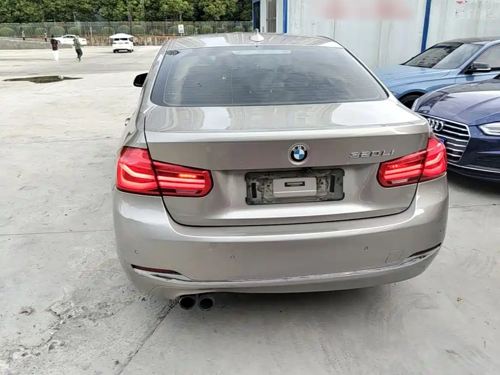 BMW 3 Series 2017
