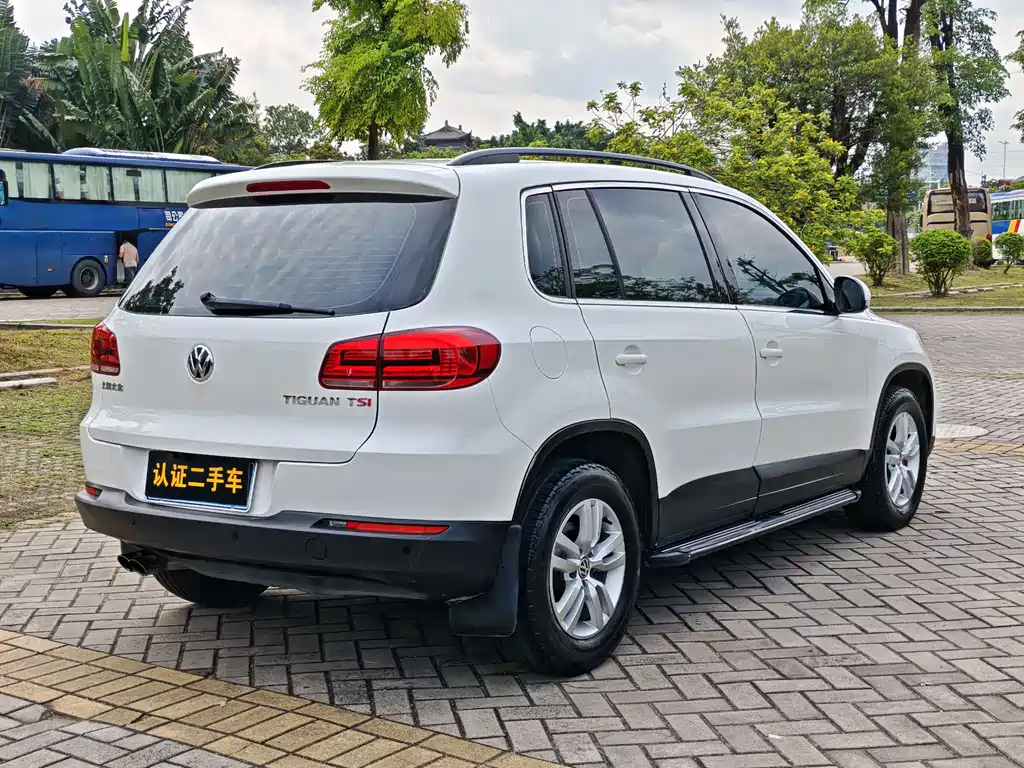 Volkswagen Tiguan 2015 — фото 6