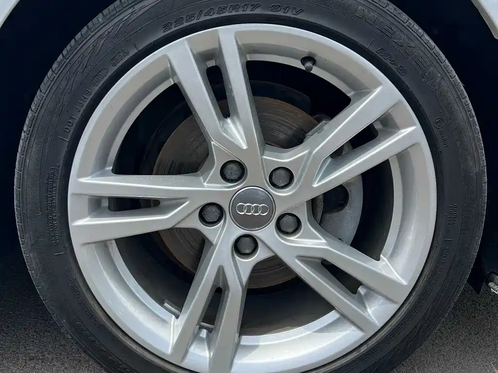 Audi A3 2021 — фото 15