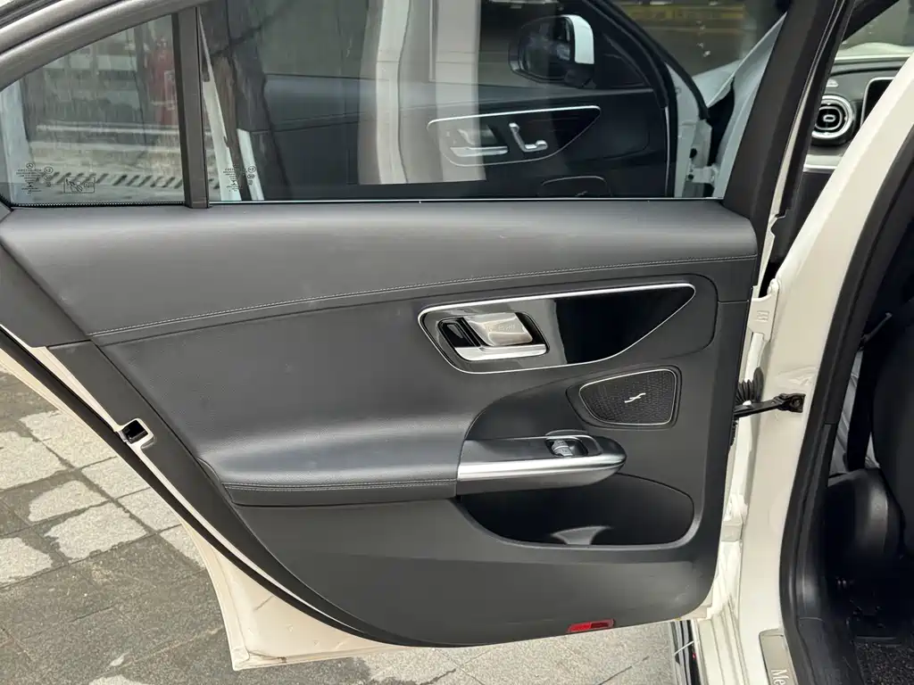 Mercedes-Benz C-Class 2022 — фото 14