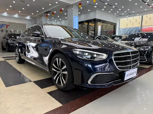 Mercedes-Benz S-Class 2023
