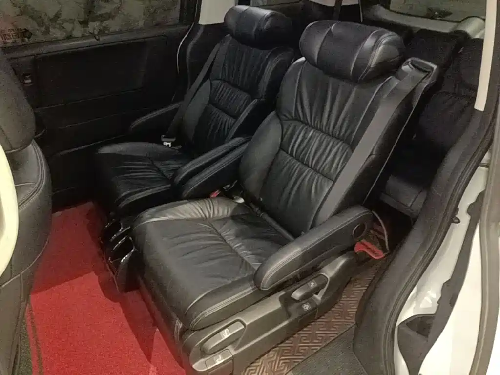 Honda Odyssey 2021 — фото 17